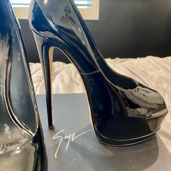 GIUSEPPE ZANOTTI BLACK PATENT LEATHER PLATFORM HEELS - Picture 6 of 9